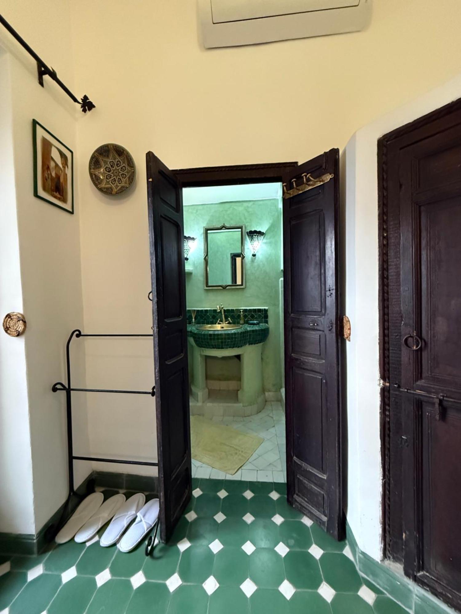 Dar Fangui Hotel Marrakesh Exterior photo